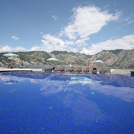 Hotel Sailing Center Malcesine Buitenkant foto