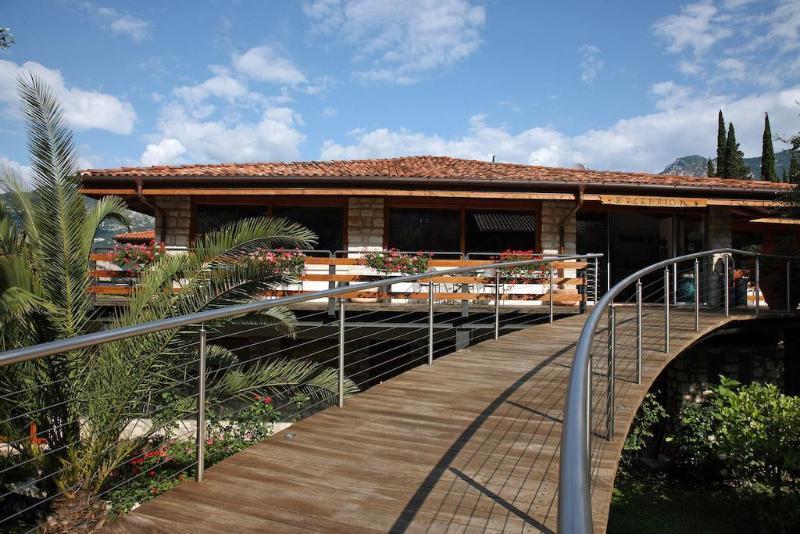 Hotel Sailing Center Malcesine Buitenkant foto